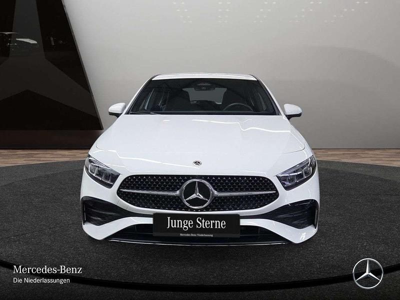 Gebraucht Mercedes A220 Advanced Plus 190 PS (139 kW) 2024 Weiß Limousine