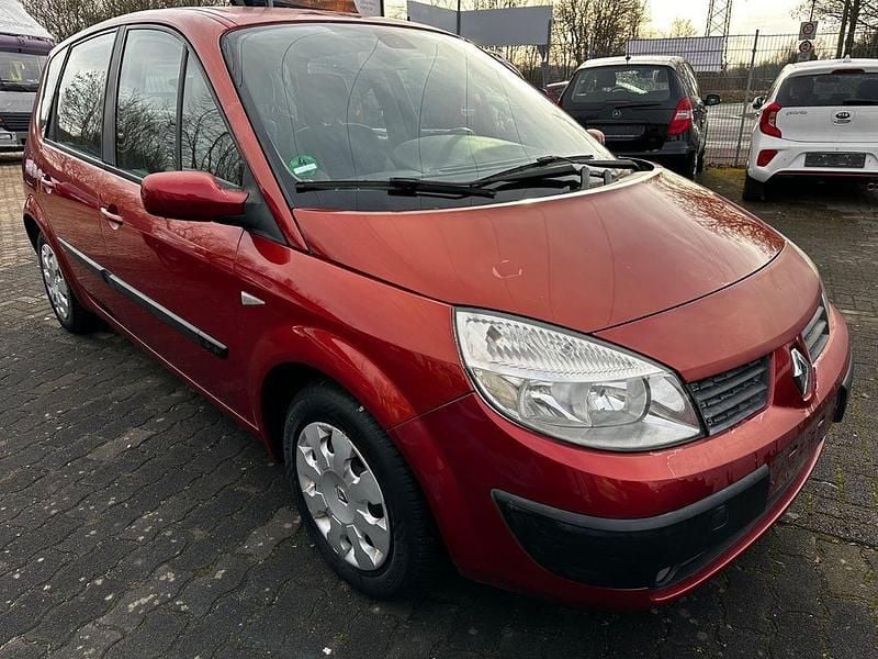 Rot Gebraucht 2006 Renault Scénic II Avantage Van / Kleinbus | 1.999 € (Guter Preis) - Bild 1/4