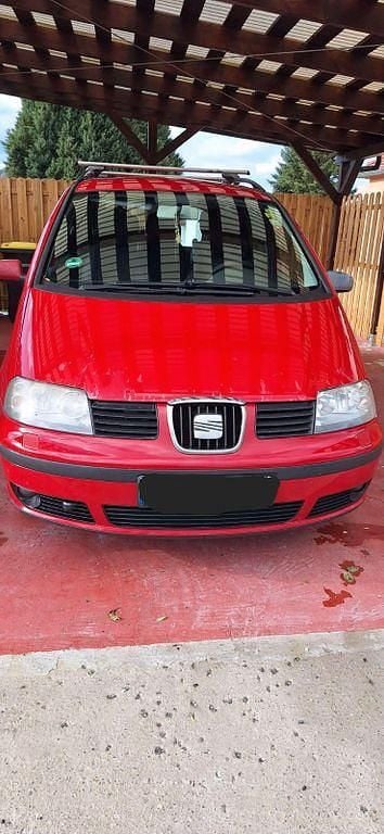 Gebraucht Seat Alhambra Sport 140 PS (102 kW) 2009 Rot Van / Kleinbus
