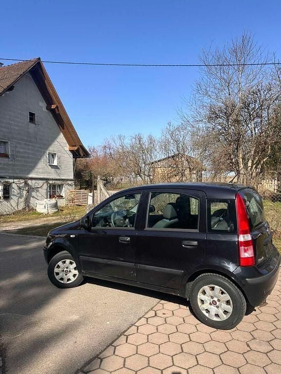 Gebraucht Fiat Panda 69 PS (50 kW) 2010 Schwarz Kleinwagen