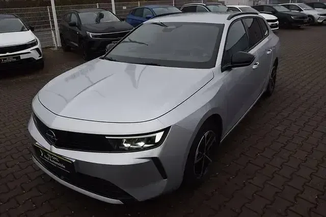 Gebraucht Opel Astra Edition 110 PS (80 kW) 2025 Silber Kombi