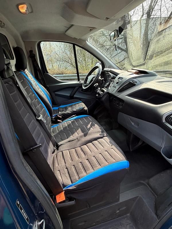 Gebraucht Ford Transit 110 PS (80 kW) 2014 Blau Van / Kleinbus