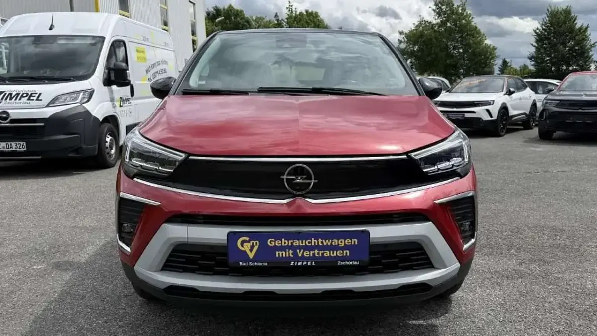 Gebraucht Opel Crossland X Elegance 131 PS (96 kW) 2022 Chili rot (metallic) SUV