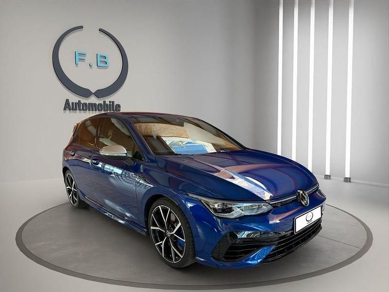 Blau Gebraucht 2022 VW Golf VIII R Limousine | 37.999 € (Superpreis) - Bild 1/4
