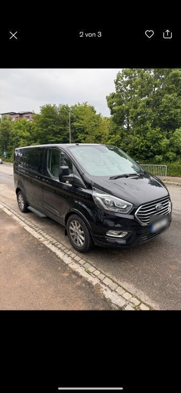 Schwarz Gebraucht 2019 Ford Tourneo Custom Titanium Van / Kleinbus | 35.900 € (Fairer Preis) - Bild 1/4