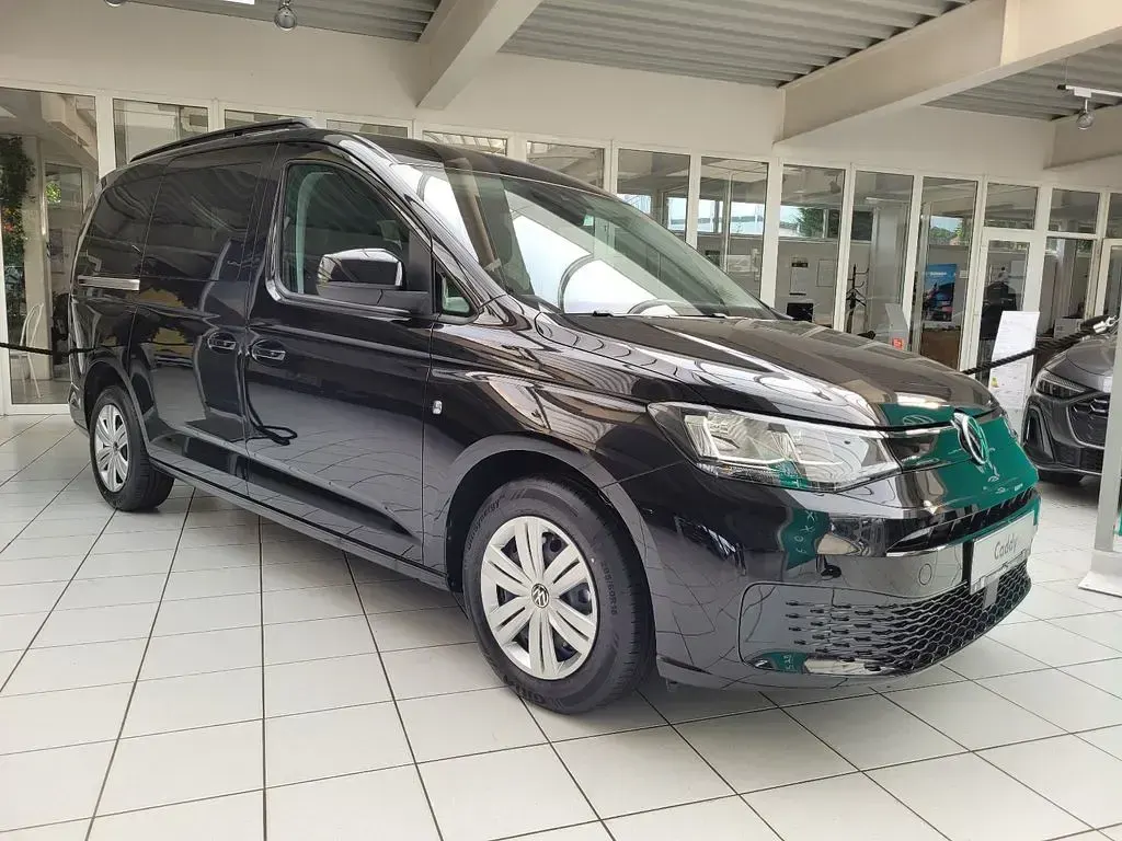 Neu VW Caddy Maxi 122 PS (89 kW) 2025 Schwarz Van / Kleinbus