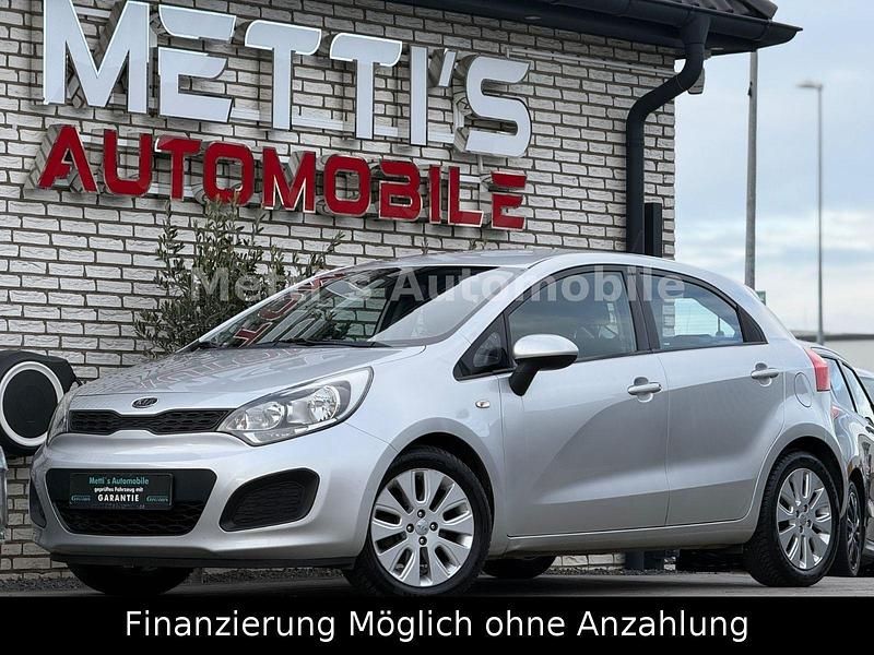 Gebraucht Kia Rio Edition 7 86 PS (63 kW) 2012 Silber Kleinwagen