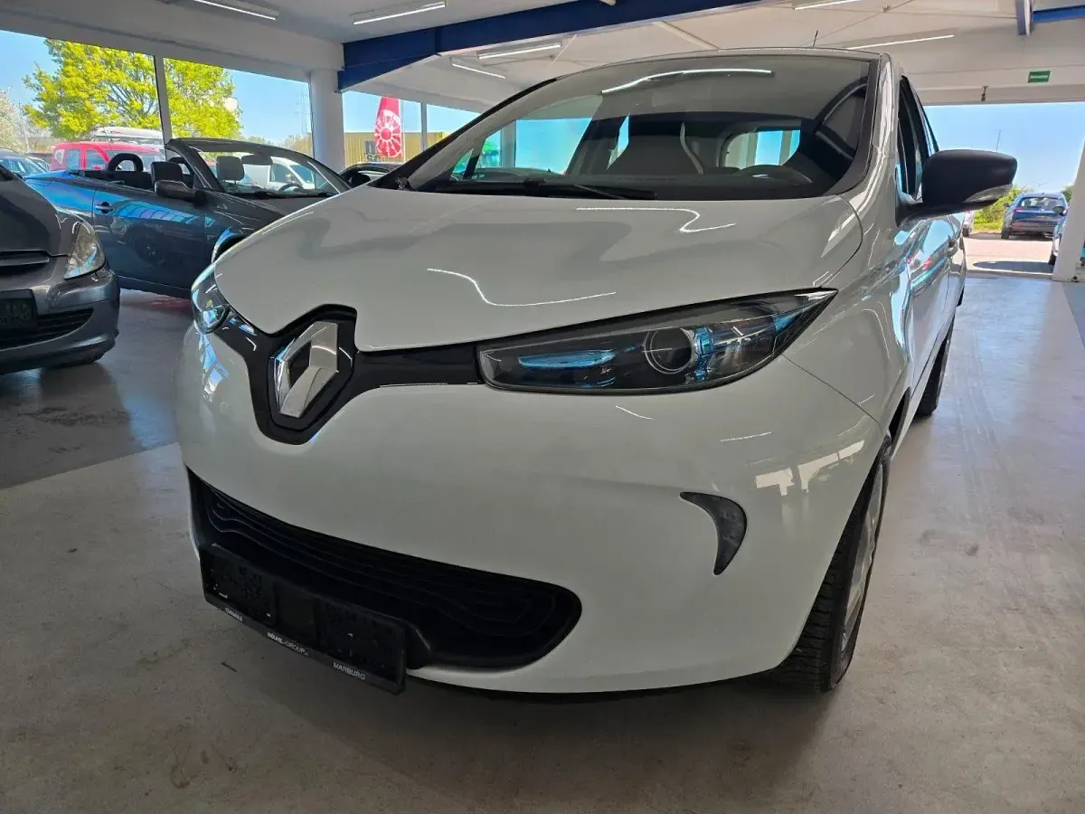 Gebraucht Renault Zoe Life 42 kW (58 PS) 2018 Weiß Kleinwagen