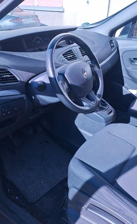 Gebraucht Renault Scénic III Dynamique 110 PS (80 kW) 2013 Braun Van / Kleinbus