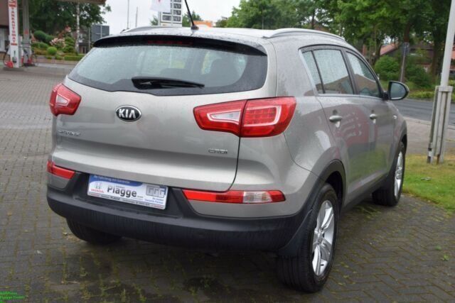 Gebraucht Kia Sportage 116 PS (85 kW) 2013 Silber metallic SUV