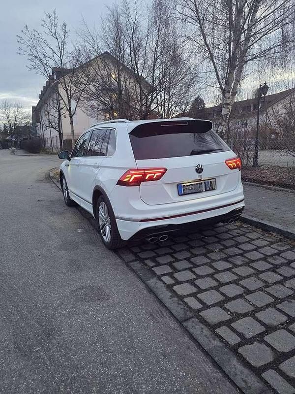 Gebraucht VW Tiguan R 320 PS (235 kW) 2021 Weiß SUV