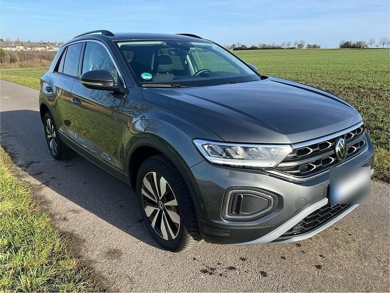 Gebraucht VW T-Roc Move 150 PS (110 kW) 2023 Grau SUV