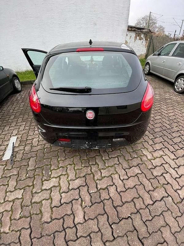 Gebraucht Fiat Bravo Dynamic 120 PS (88 kW) 2008 Schwarz Kleinwagen