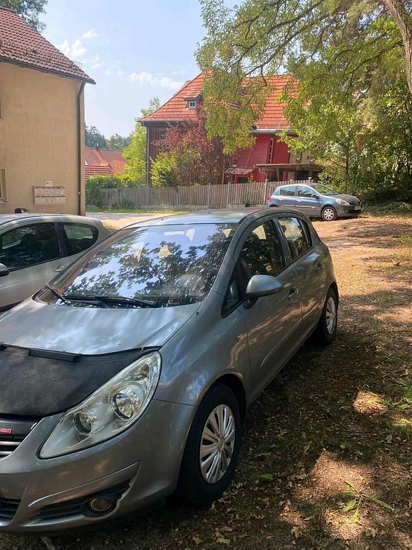 Grau Gebraucht 2007 Opel Corsa Kleinwagen | 1.200 € (Superpreis) - Bild 1/4