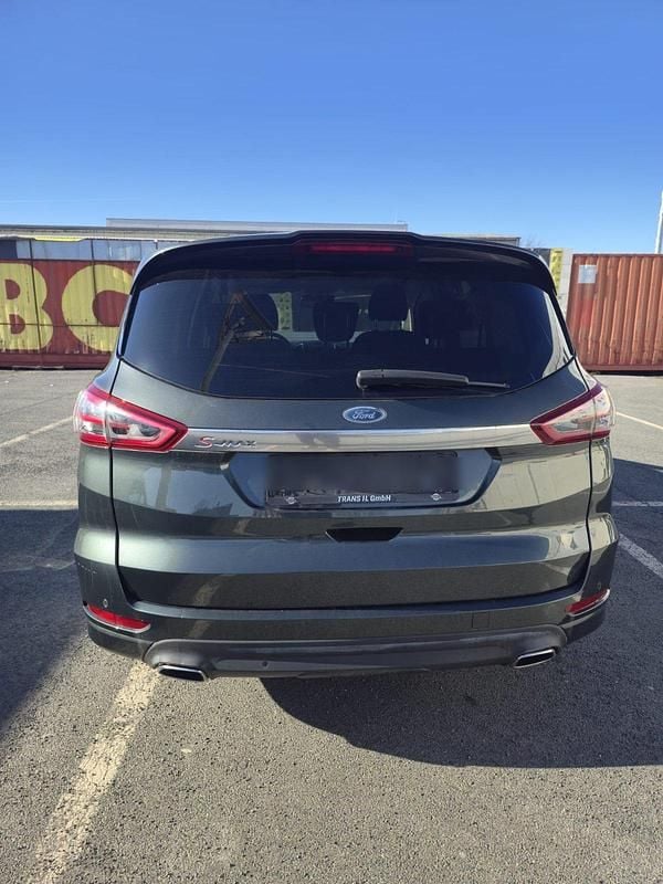 Gebraucht Ford S-MAX S 150 PS (110 kW) 2016 Grün Van / Kleinbus
