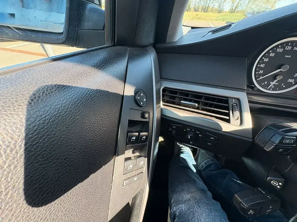 Second-hand BMW 530 231 CP (169 kW) 2006 Negru Break