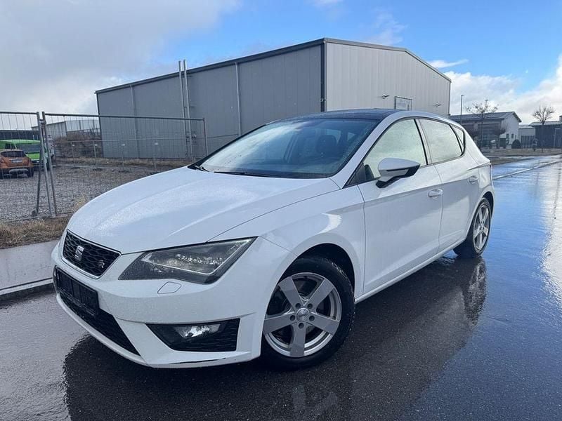 Gebraucht Seat Leon FR 179 PS (131 kW) 2016 Weiß Limousine