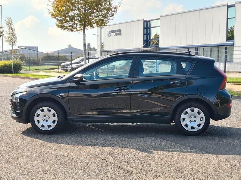 Gebraucht Hyundai Bayon Trend 101 PS (74 kW) 2024 Schwarz SUV