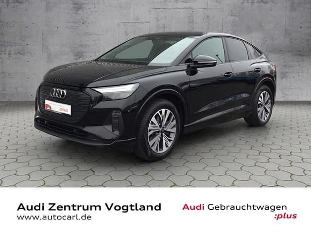 Mythosschwarz metallic Gebraucht 2021 Audi Q4 Sportback e-tron Ambiente SUV | 27.980 € (Fairer Preis) - Bild 1/4