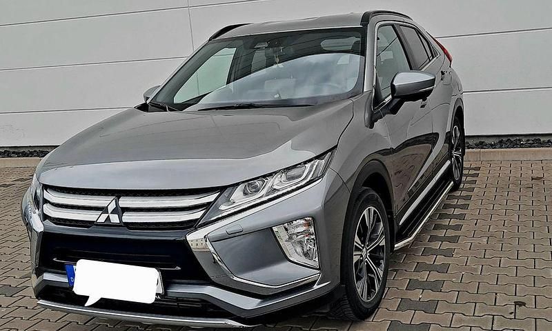 Gebraucht Mitsubishi Eclipse Cross 163 PS (119 kW) 2021 Grau SUV