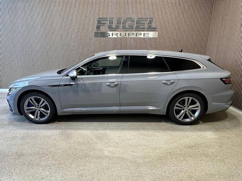 Gebraucht VW Arteon R 320 PS (235 kW) 2022 Mondsteingrau Kombi