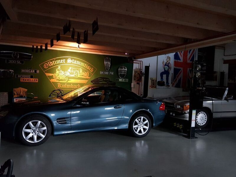 Blau Gebraucht 2003 Mercedes SL350 Cabrio | 24.800 € (Etwas zu teuer) - Bild 1/4