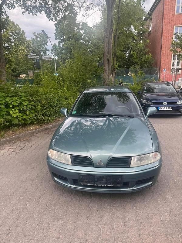 Gebraucht 2004 Mitsubishi Carisma Limousine | 1.490 € (Fairer Preis) - Bild 1/4