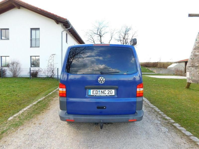 Gebraucht VW T5 131 PS (96 kW) 2007 Blau Van
