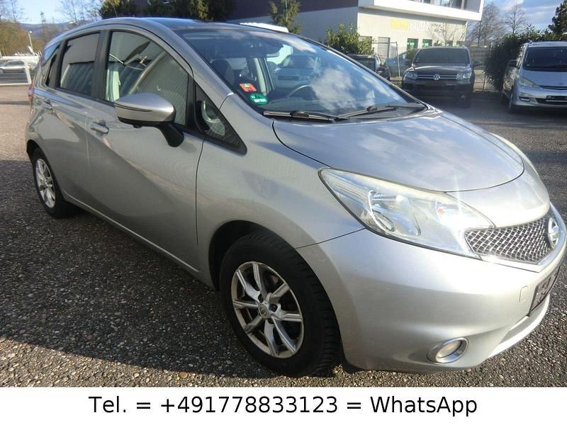 Gebraucht Nissan Note Acenta 80 PS (58 kW) 2014 Silber Kleinwagen