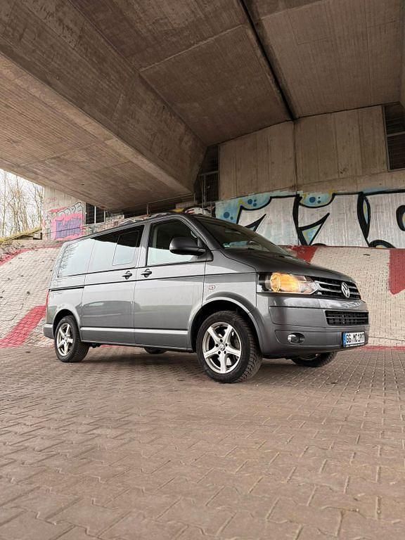 Gebraucht VW T5 179 PS (131 kW) 2014 Grau Van