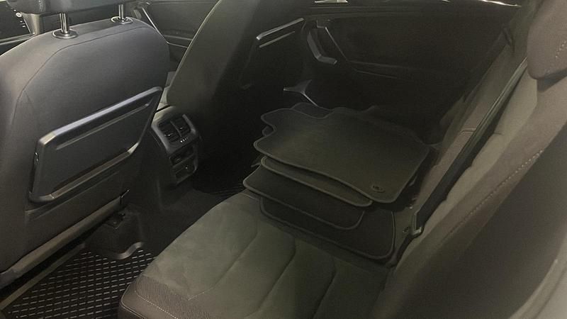 Gebraucht VW Tiguan Allspace R-line 200 PS (147 kW) 2021 Weiß SUV