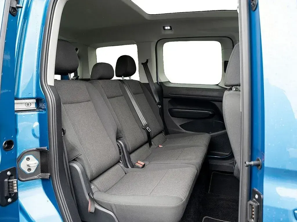 Gebraucht VW Caddy 114 PS (83 kW) 2023 Costa azul Van / Kleinbus