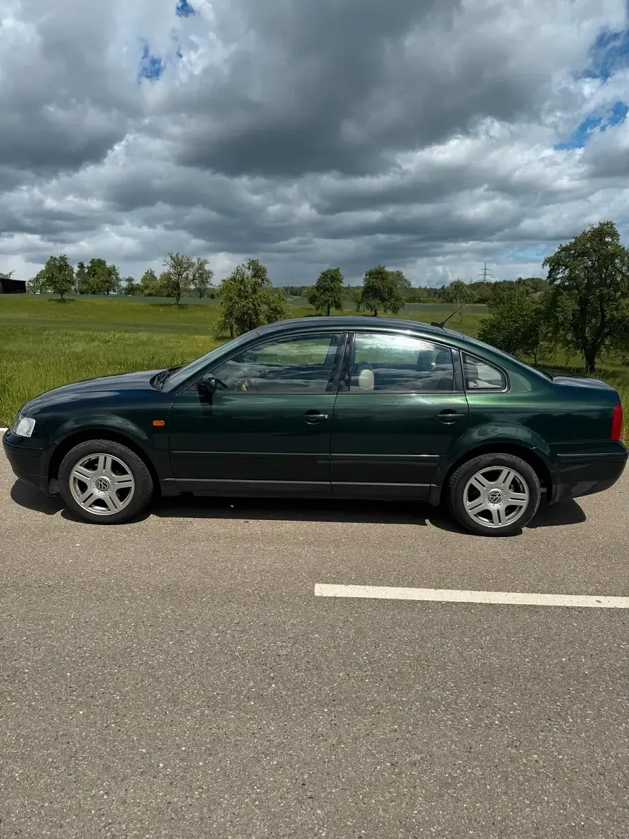 Occasion VW Passat 193 ch (141 kW) 2000 Vert Berline