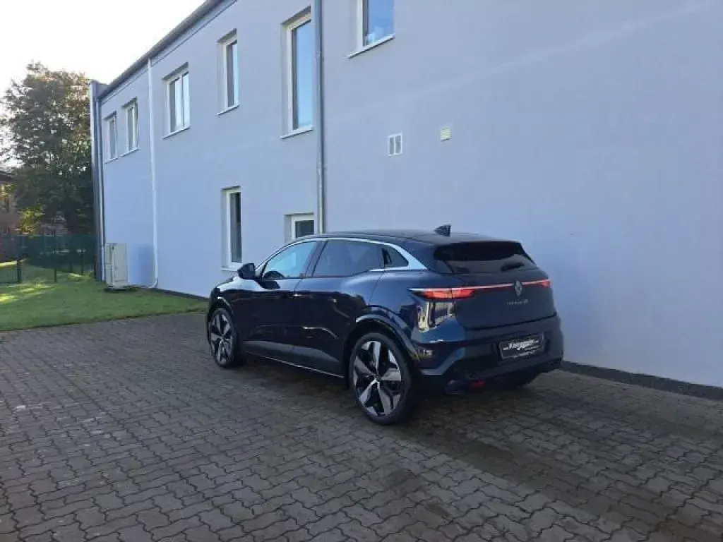 Gebraucht Renault Mégane Techno 160 kW (218 PS) 2025 Nachtblau (metallic) Limousine