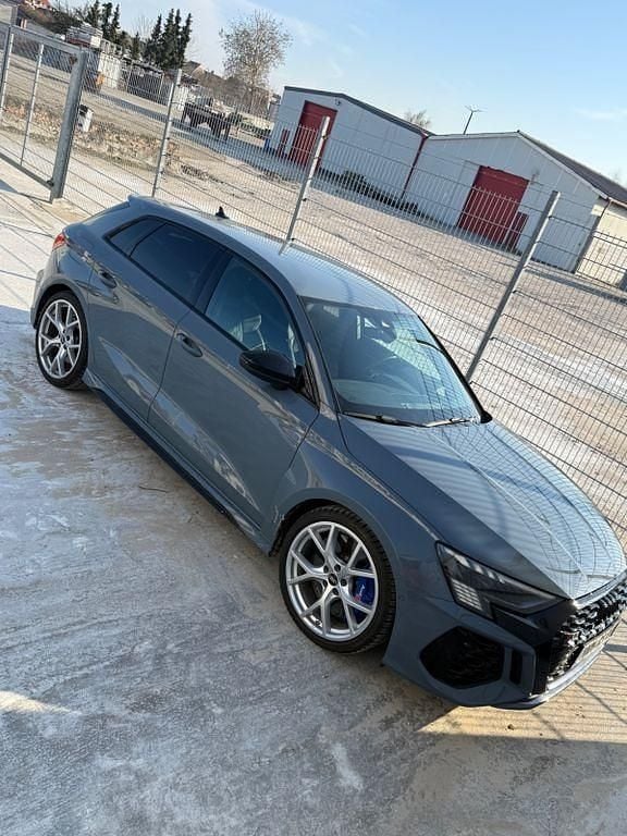 Gebraucht Audi RS3 Premium 400 PS (294 kW) 2022 Grau Limousine