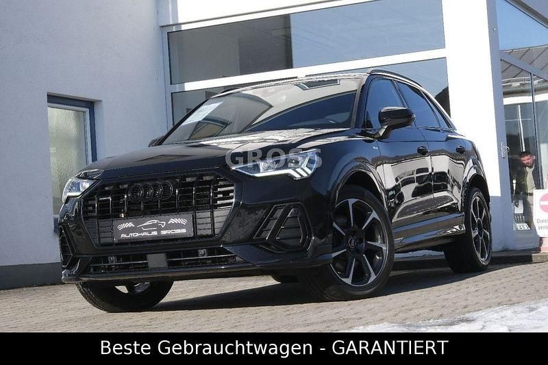 Gebraucht Audi Q3 Ambiente 190 PS (139 kW) 2019 Schwarz SUV