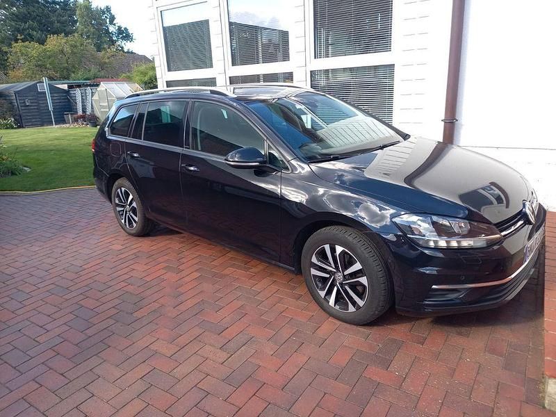 Schwarz Gebraucht 2019 VW Golf VII IQ Drive Kombi | 18.500 € (Etwas zu teuer) - Bild 1/4