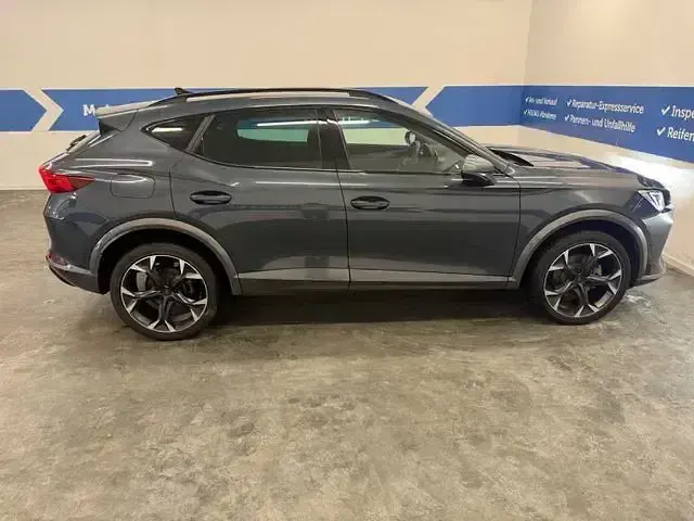 Gebraucht Cupra Formentor Basis 150 PS (110 kW) 2023 Grau SUV