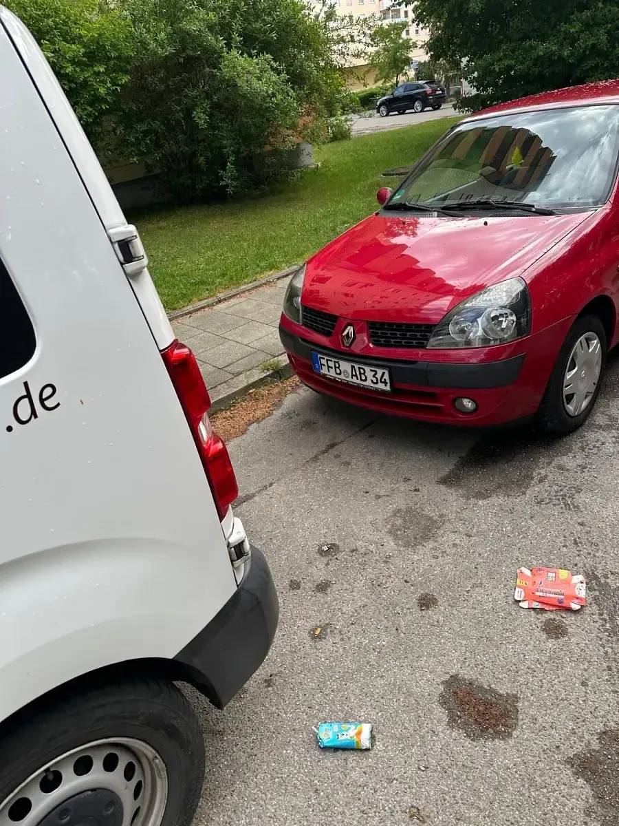 Gebraucht Renault Clio II 70 PS (51 kW) 2002 Rot Kleinwagen