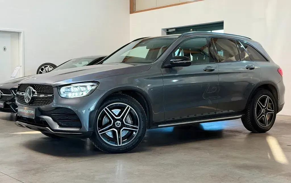 Gebraucht Mercedes GLC300 AMG line 245 PS (180 kW) 2020 Grau SUV