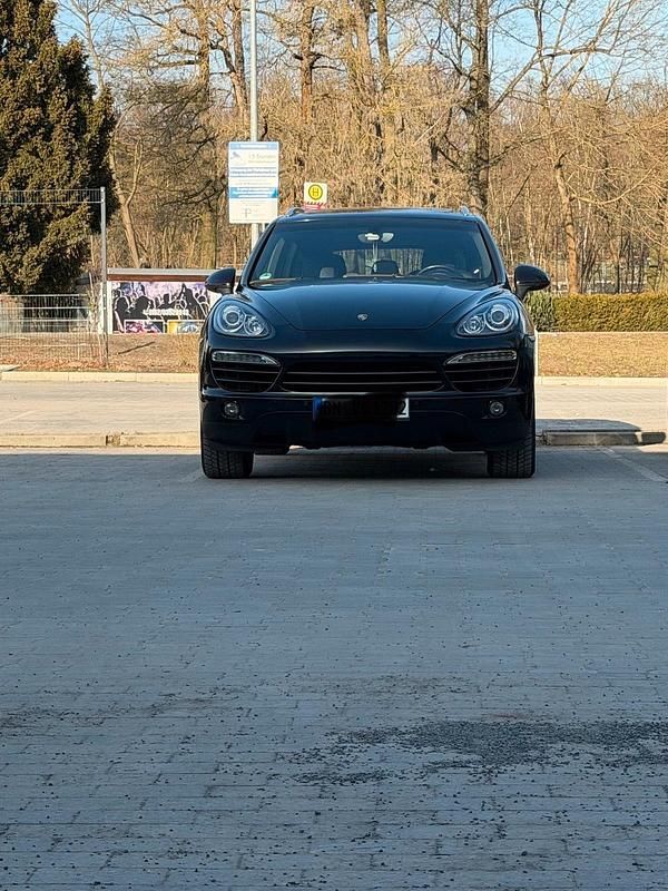 Gebraucht Porsche Cayenne 245 PS (180 kW) 2012 Schwarz SUV