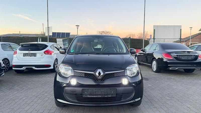 Gebraucht Renault Twingo LIMITED 69 PS (50 kW) 2017 Sternenschwarz Kleinwagen