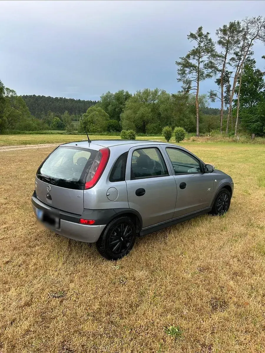 Gebraucht Opel Corsa Njoy 75 PS (55 kW) 2002 Grau Kleinwagen