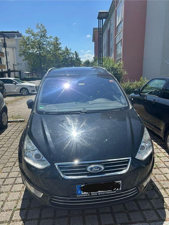 Schwarz Gebraucht 2012 Ford Galaxy Trend Van / Kleinbus | 3.900 € (Superpreis) - Bild 1/4