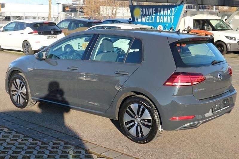 Grau Gebraucht 2020 VW e-Golf Kleinwagen | 12.500 € (Superpreis) - Bild 1/2