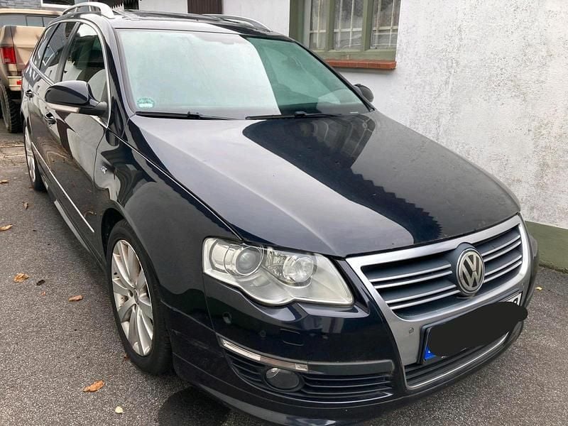 Schwarz Gebraucht 2010 VW Passat Edition Kombi | 2.450 € (Superpreis) - Bild 1/4