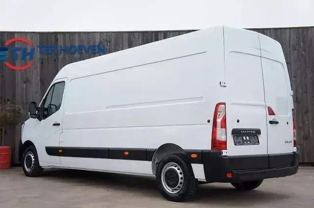 Usata Renault Master 135 CV (99 kW) 2022 Bianco Monovolume
