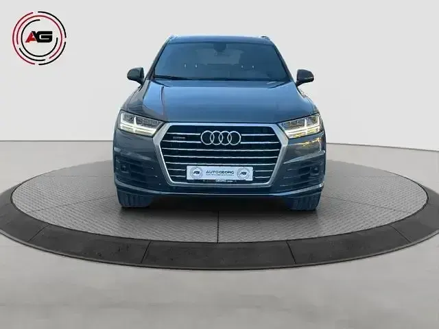 Gebraucht Audi Q7 Ambiente 286 PS (210 kW) 2018 Grau SUV