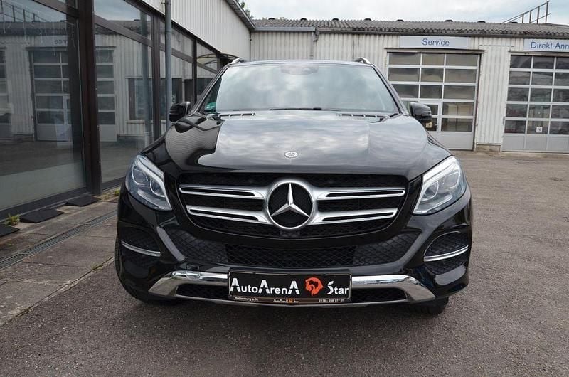 Gebraucht Mercedes GLE400 333 PS (244 kW) 2017 Schwarz SUV