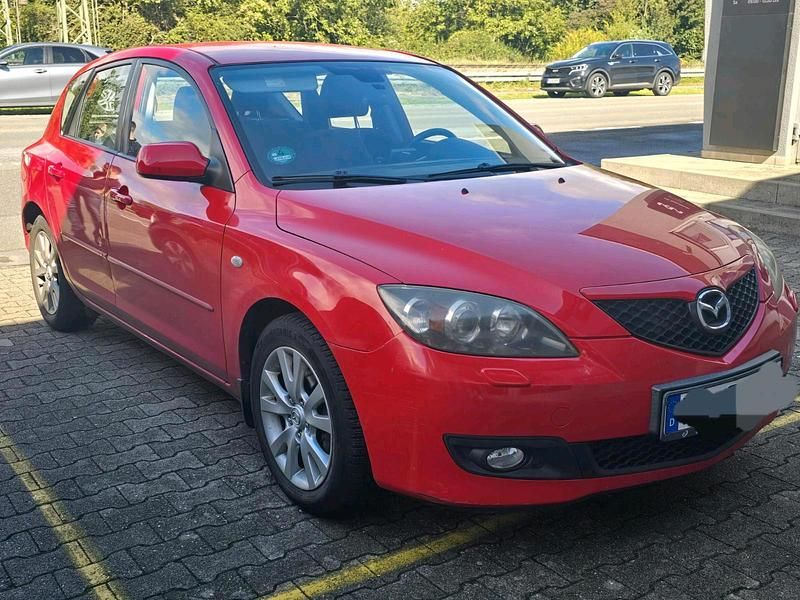 Rot Gebraucht 2007 Mazda 3 Limousine | 1.800 € (Guter Preis) - Bild 1/4